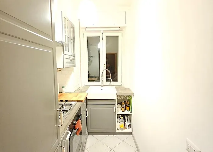 With A Mountain View Apartament Lecco